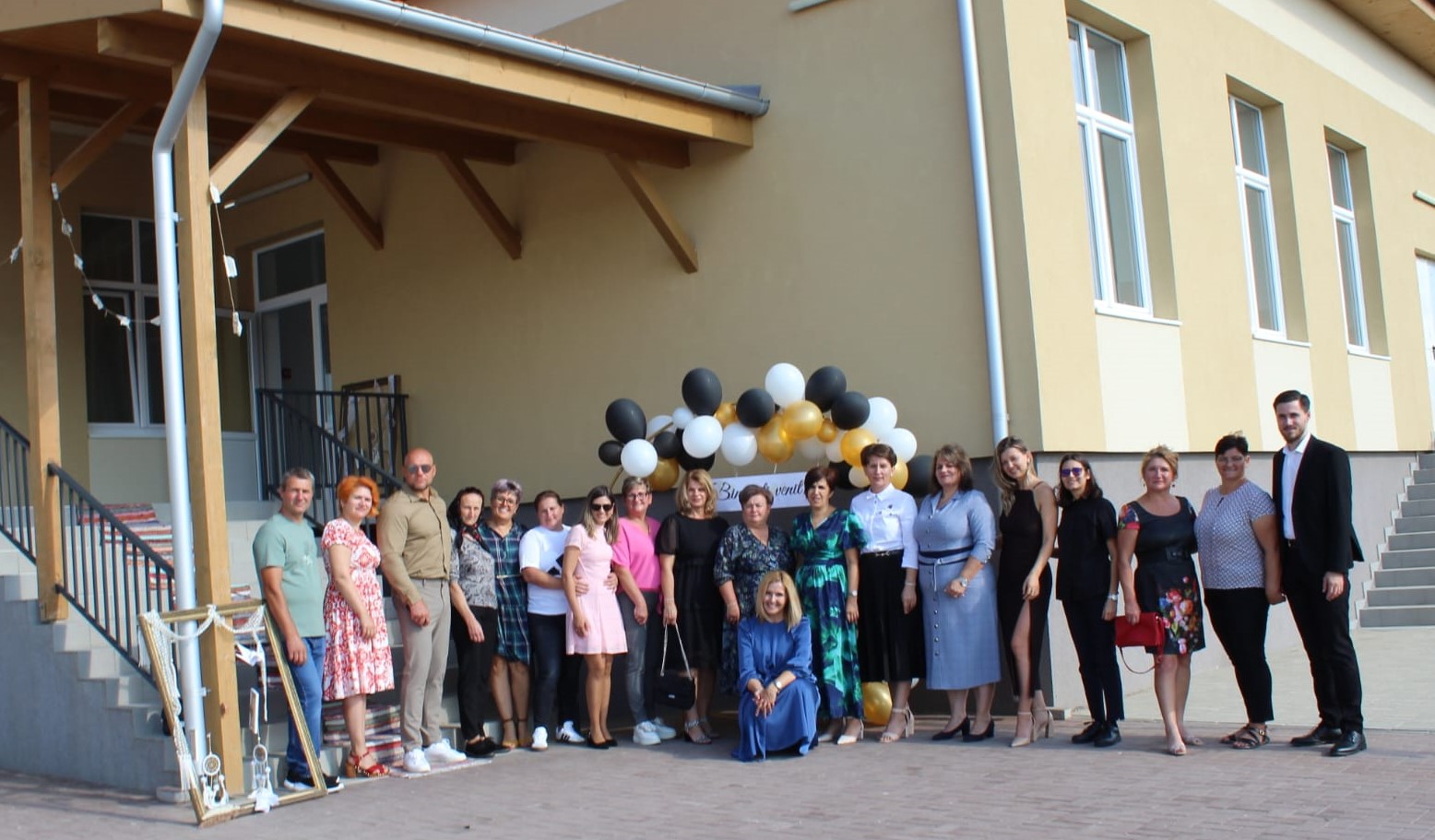 Inaugurare școală 22